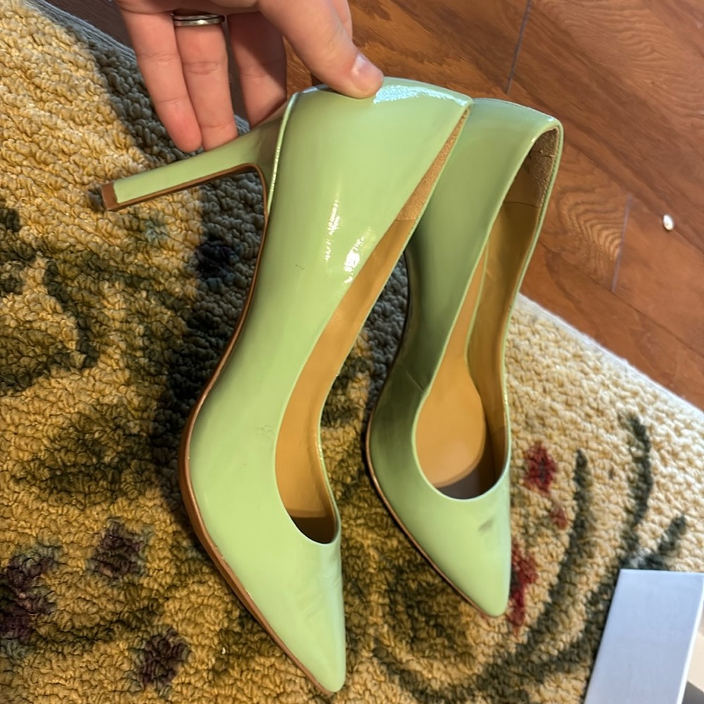 Naturalizer Mint Green Patent Leather Heels (sz6)